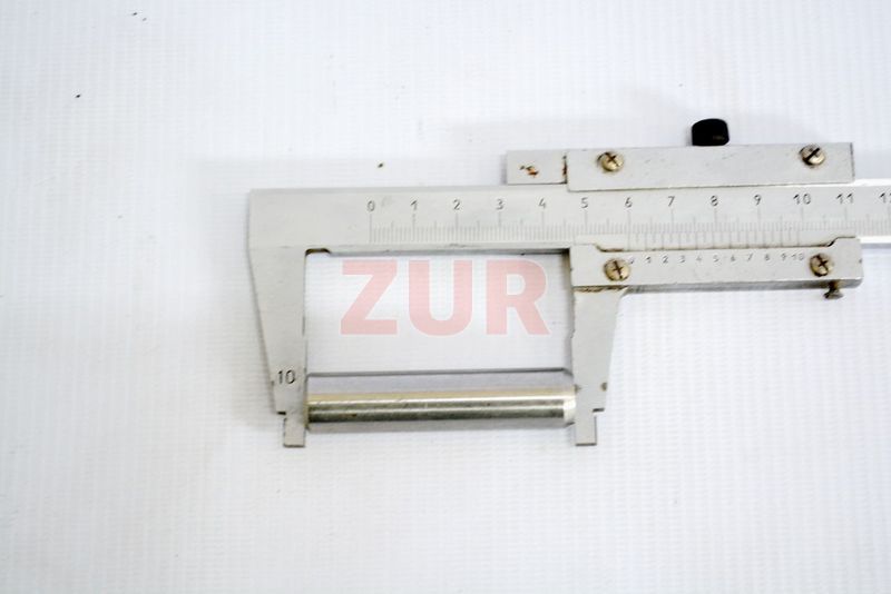 Направляющая впускного клапана 4-6BT 3904408 3904408