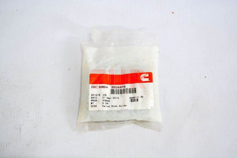 Направляющая впускного клапана 4-6BT 3904408 3904408