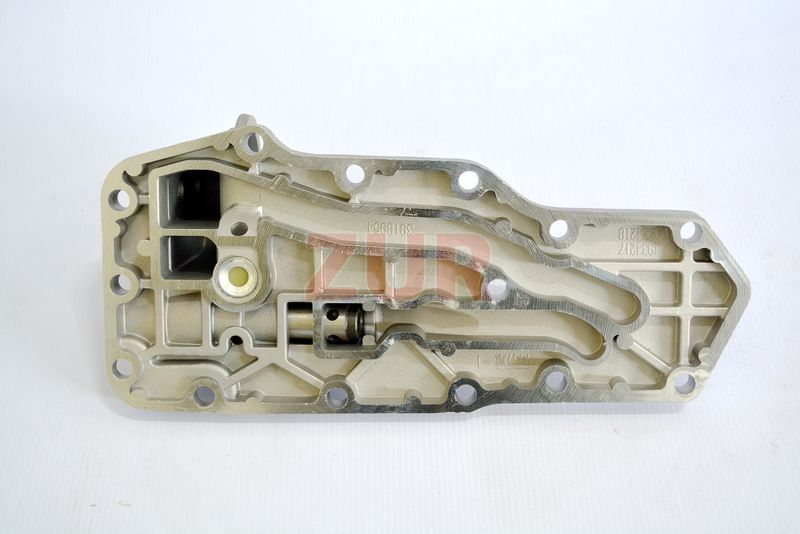 Головка маслоохладительная 4/6BTA3913967 3913967 / 4934217