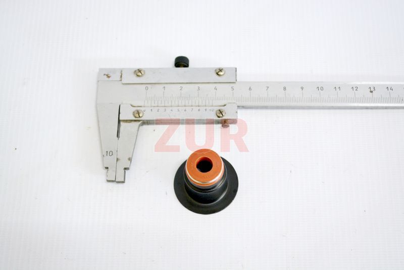 Колпачок маслосъемный СТ 3927642 3927642