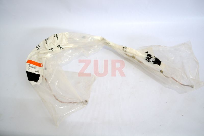 Трубка обратки 1,2,3,4,5,6 цилиндров 6BT,EQB180 3960453 3960453