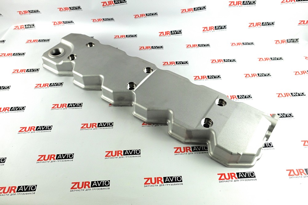 Крышка клапанная 6ISBe /2831325/3968862 4939895 4939895