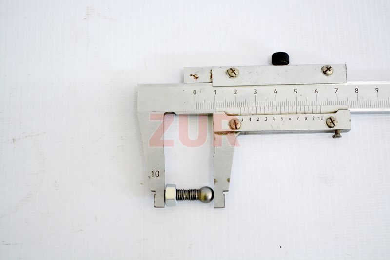 Болт коромысла ISF2.8 5260350 5260350